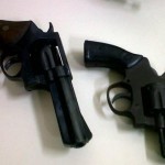 Suspeitos de vender armas ao atirador são presos. #realengo