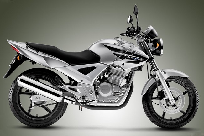 Mesmo fora de linha, CBX 250 foi a 3ª moto mais roubada de 2011